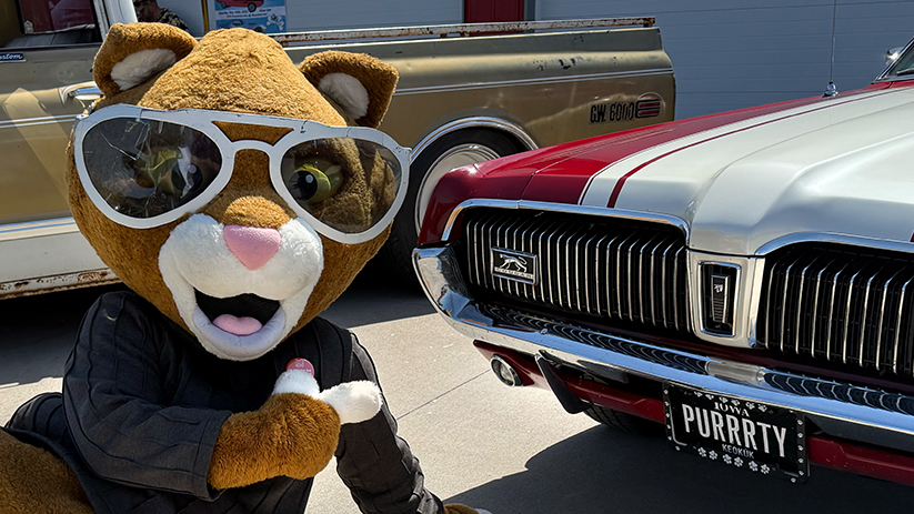 Scooter Helps Jumpstart Fundraising at Iowa Car Show